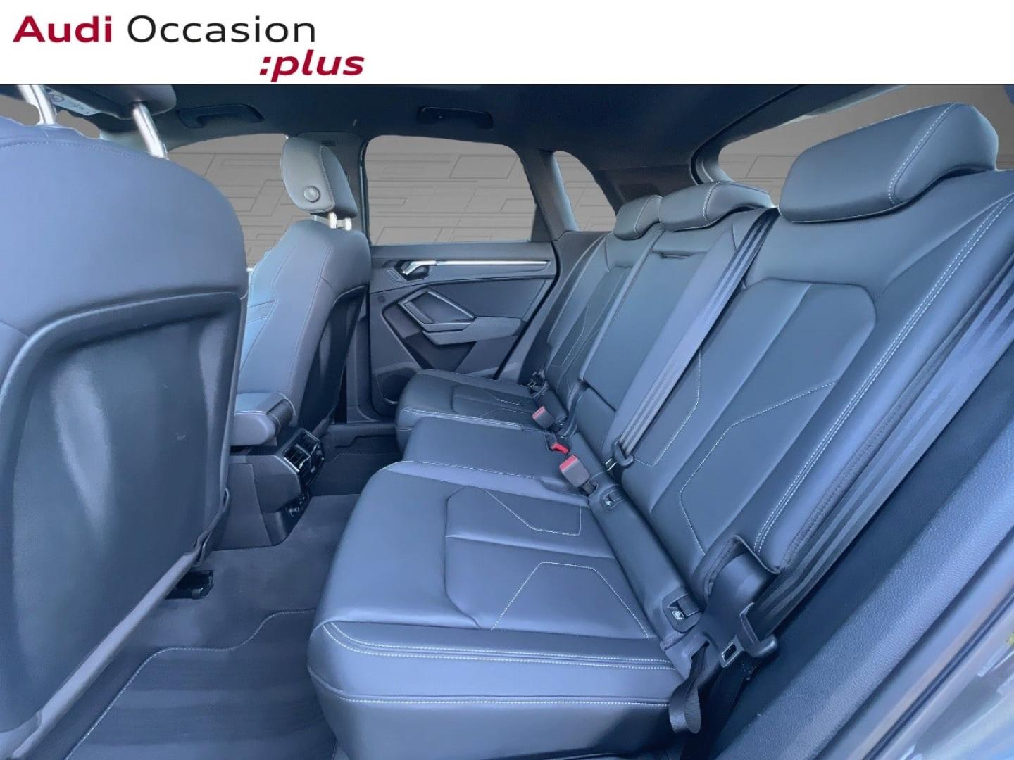 Voitures occasions Audi Q3 S line Saint-Thibault-des-Vignes