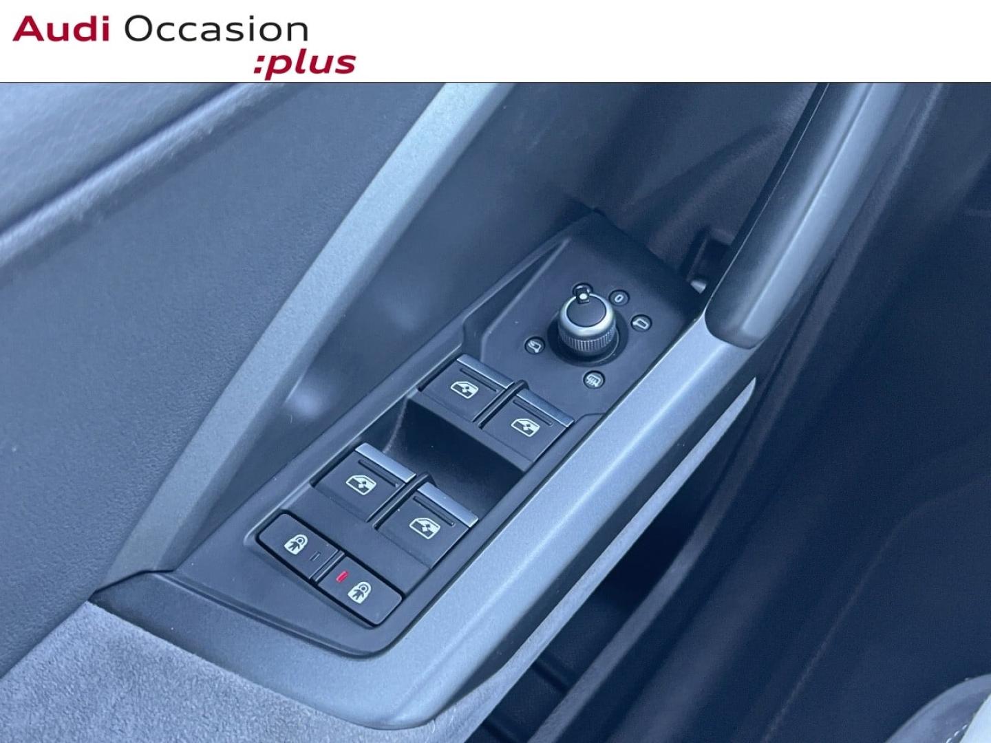 Voitures occasions Audi Q3 S line Saint-Thibault-des-Vignes