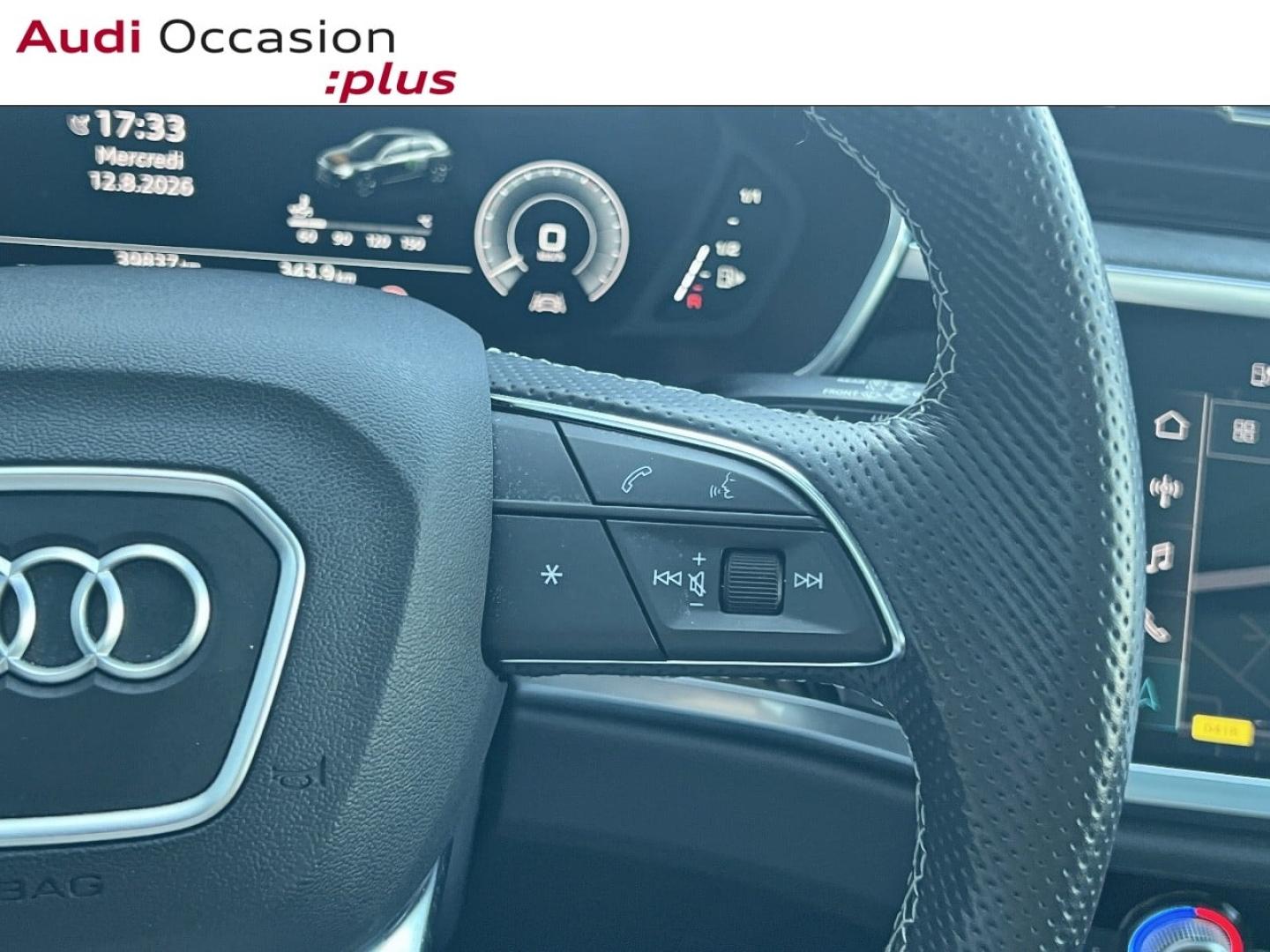 Voitures occasions Audi Q3 S line Saint-Thibault-des-Vignes