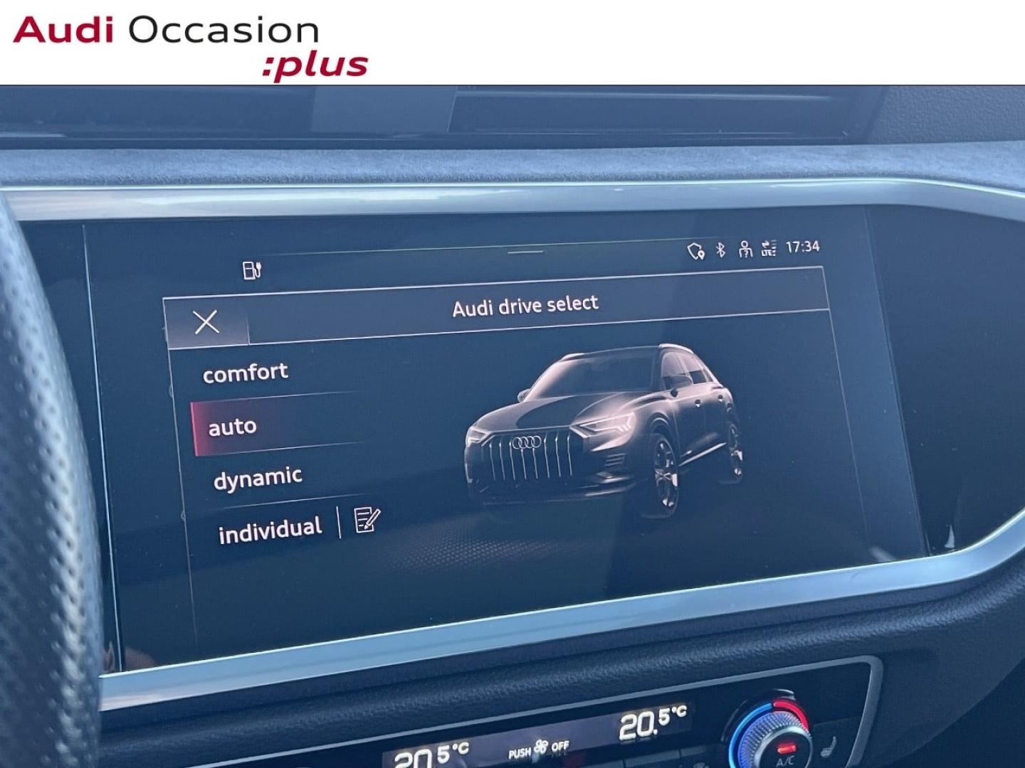 Voitures occasions Audi Q3 S line Saint-Thibault-des-Vignes