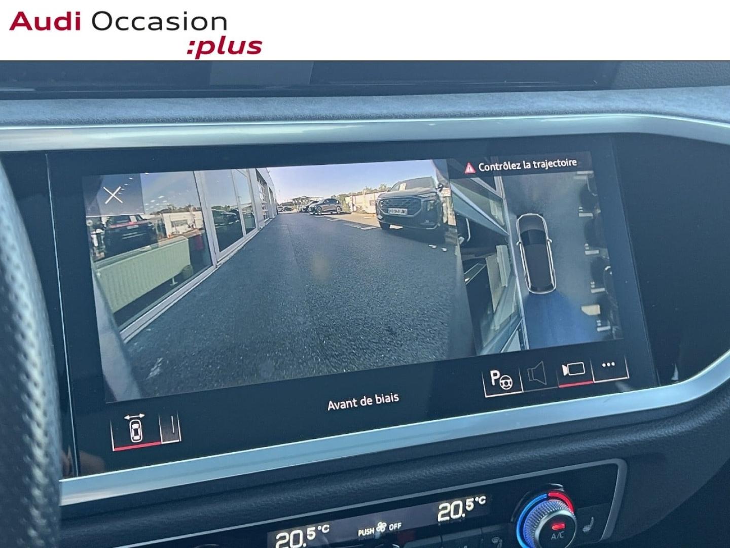 Voitures occasions Audi Q3 S line Saint-Thibault-des-Vignes