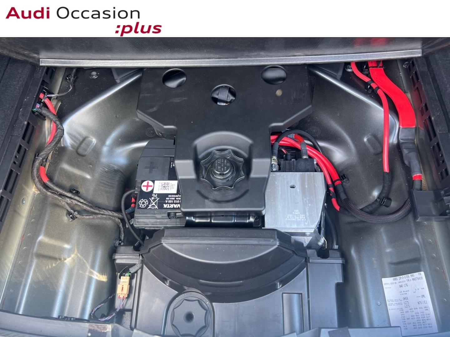 Voitures occasions Audi A4 Avant S line Saint-Thibault-des-Vignes