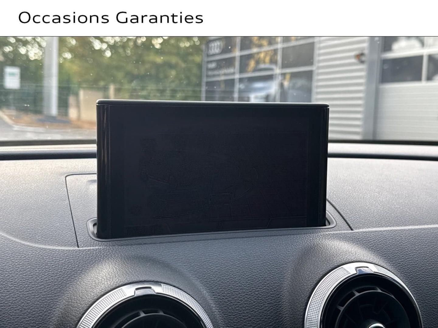 Voitures occasions Audi A3 Sportback Design luxe Saint-Thibault-des-Vignes