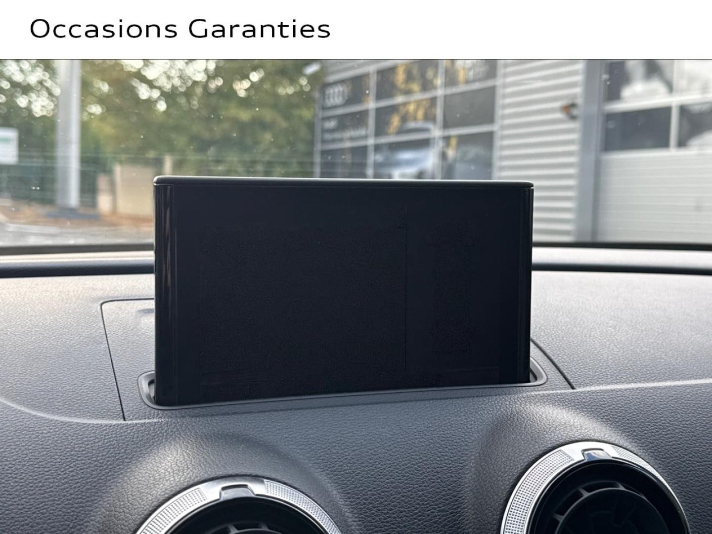 Voitures occasions Audi A3 Sportback Design luxe Saint-Thibault-des-Vignes