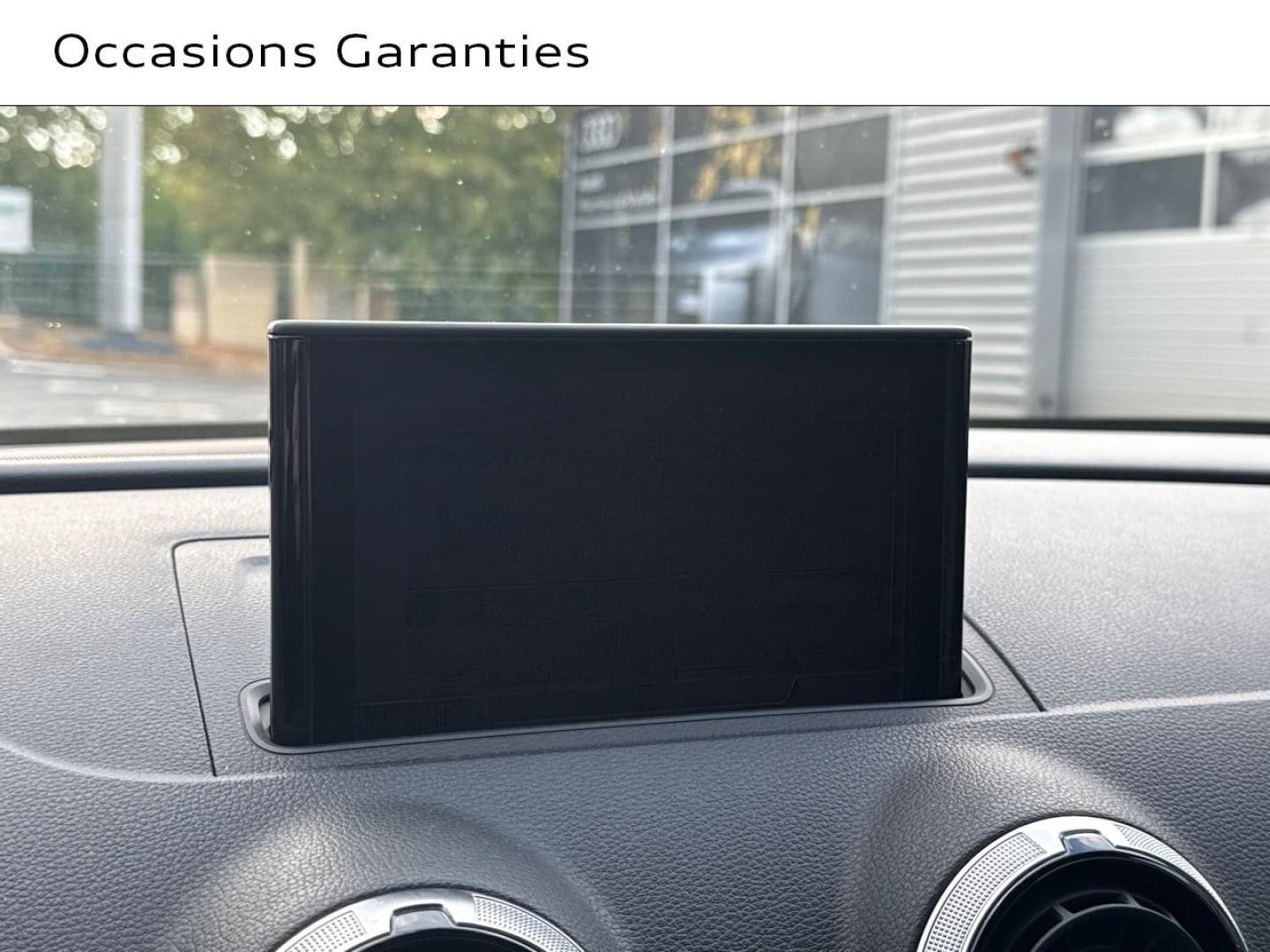 Voitures occasions Audi A3 Sportback Design luxe Saint-Thibault-des-Vignes