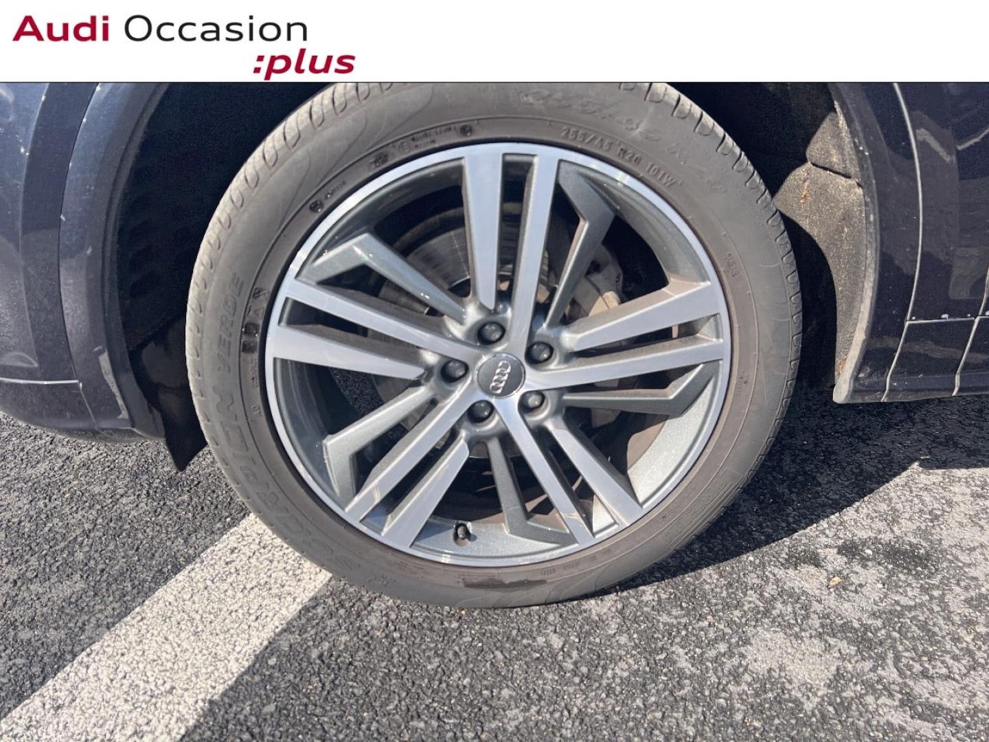 Voitures occasions Audi Q5 S line Saint-Thibault-des-Vignes