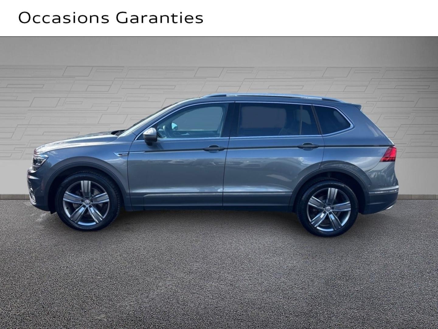 Voitures occasions VOLKSWAGEN TIGUAN ALLSPACE First Edition Saint-Thibault-des-Vignes