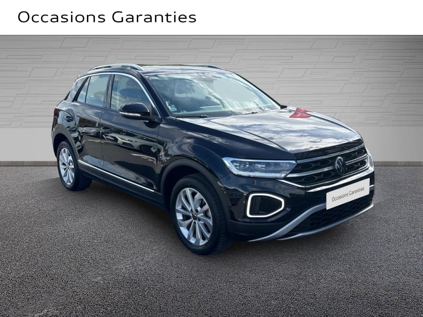 Voitures occasions VOLKSWAGEN T-ROC Life Saint-Thibault-des-Vignes