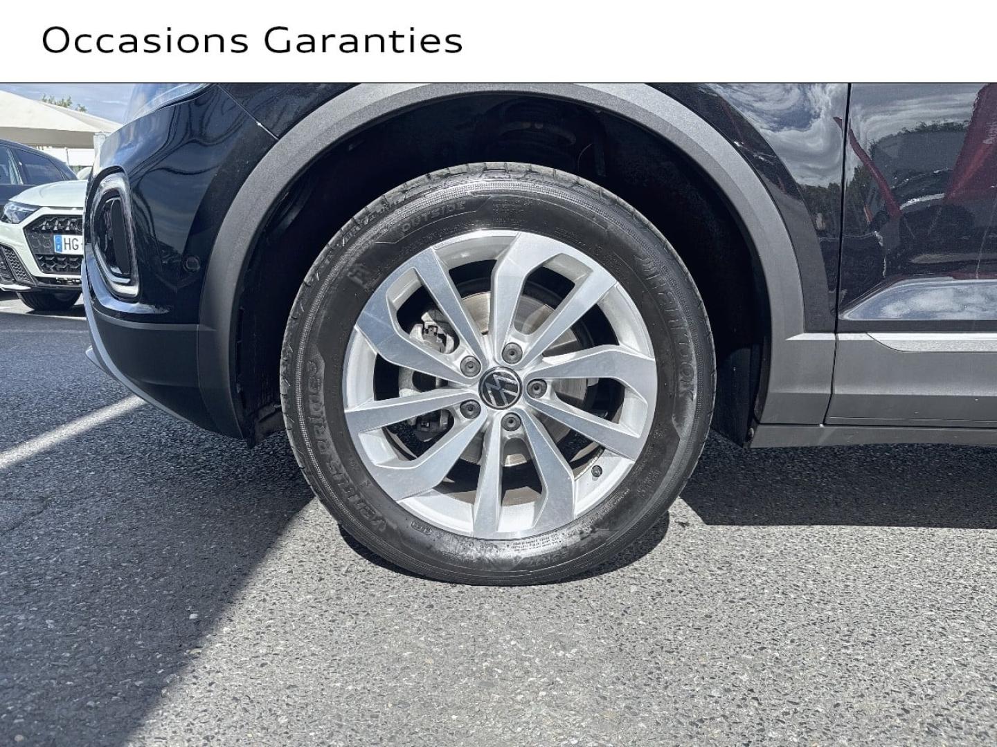 Voitures occasions VOLKSWAGEN T-ROC Life Saint-Thibault-des-Vignes