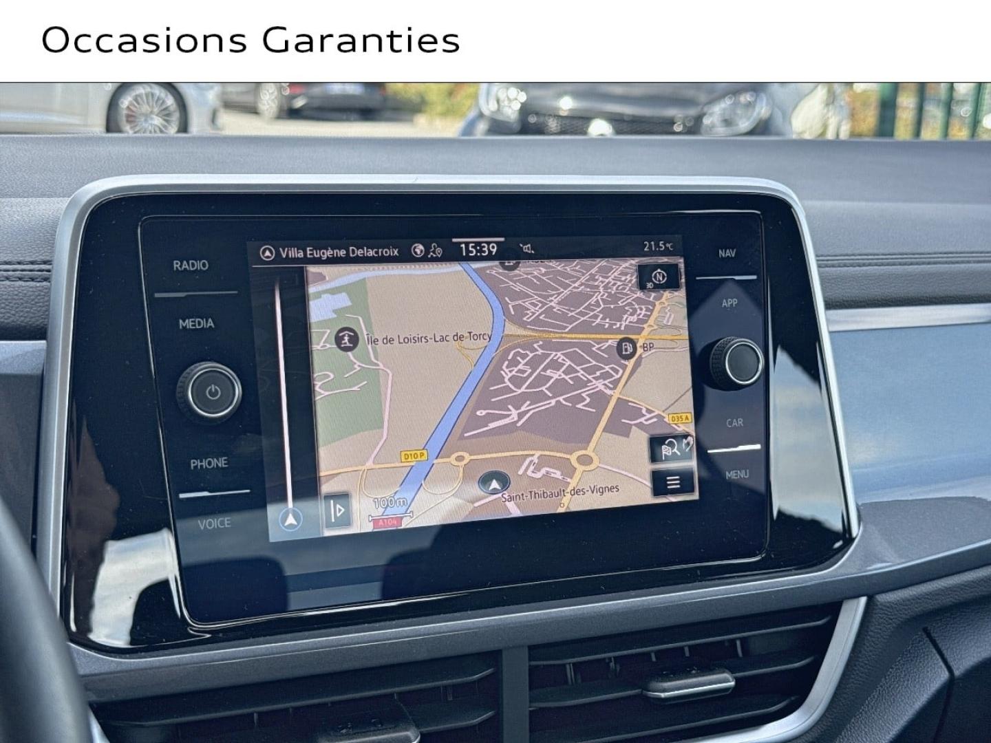 Voitures occasions VOLKSWAGEN T-ROC Life Saint-Thibault-des-Vignes