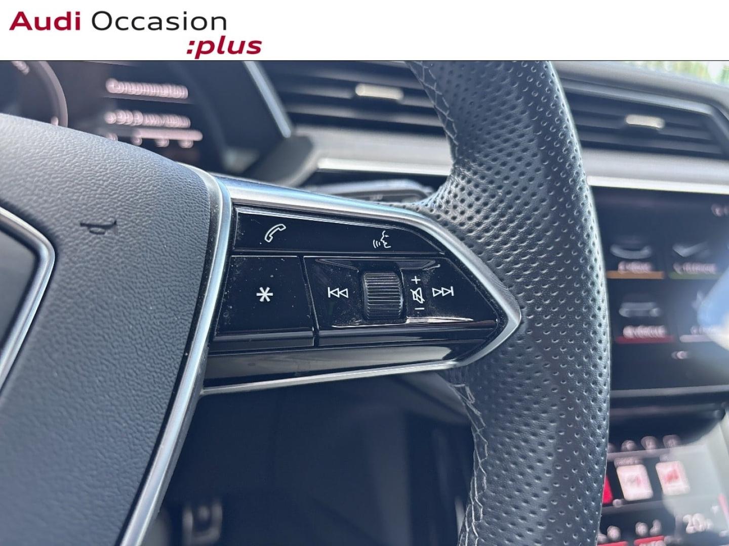 Voitures occasions Audi Q8 E-TRON S Line Saint-Thibault-des-Vignes