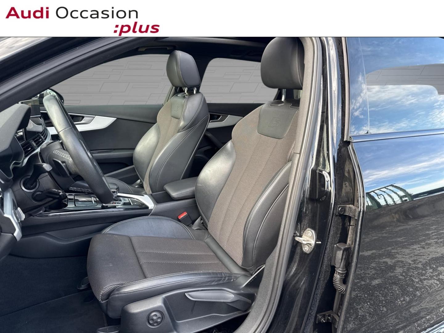 Voitures occasions Audi A4 Avant S line Saint-Thibault-des-Vignes