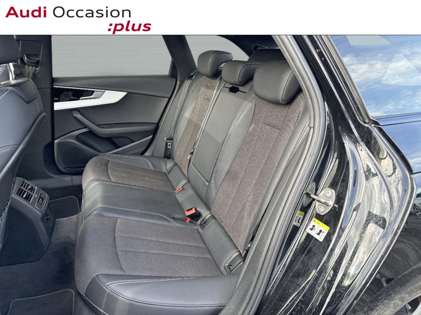Voitures occasions Audi A4 Avant S line Saint-Thibault-des-Vignes