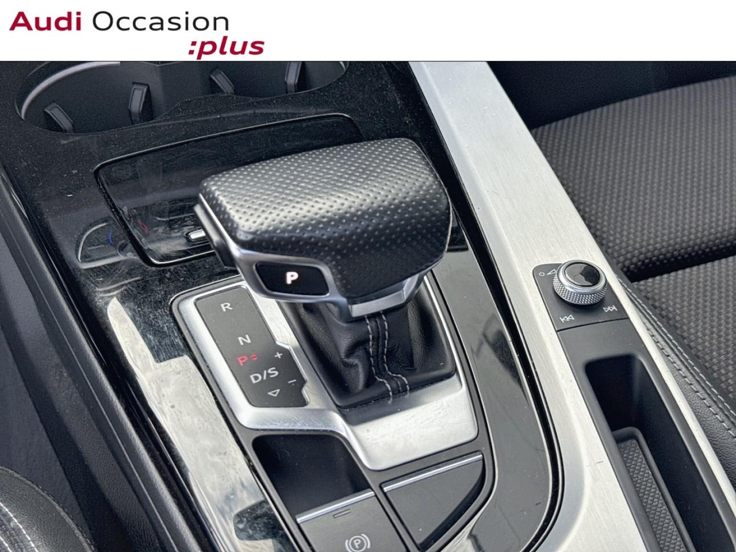Voitures occasions Audi A4 Avant S line Saint-Thibault-des-Vignes