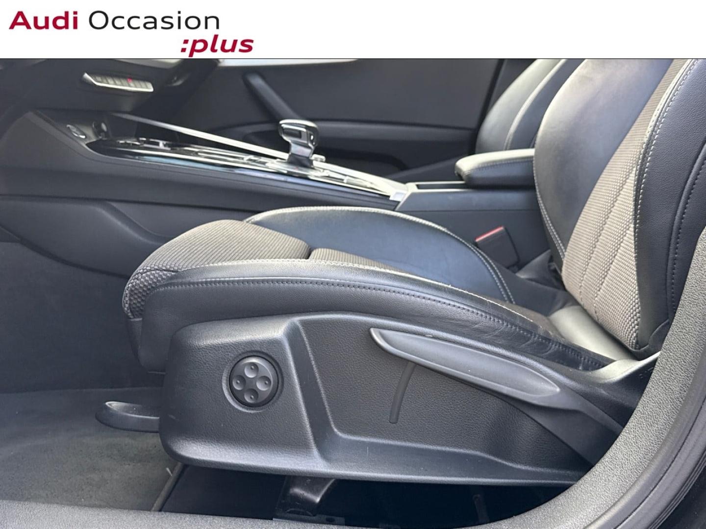 Voitures occasions Audi A4 Avant S line Saint-Thibault-des-Vignes