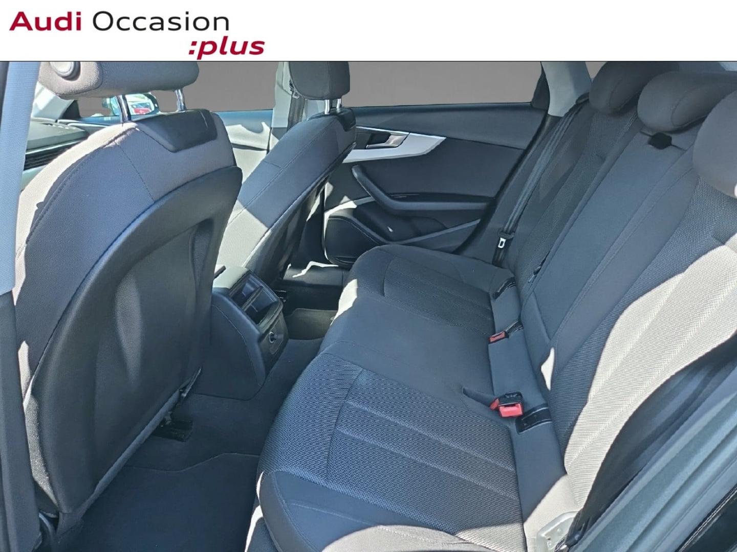Voitures occasions Audi A4 Base Saint-Thibault-des-Vignes