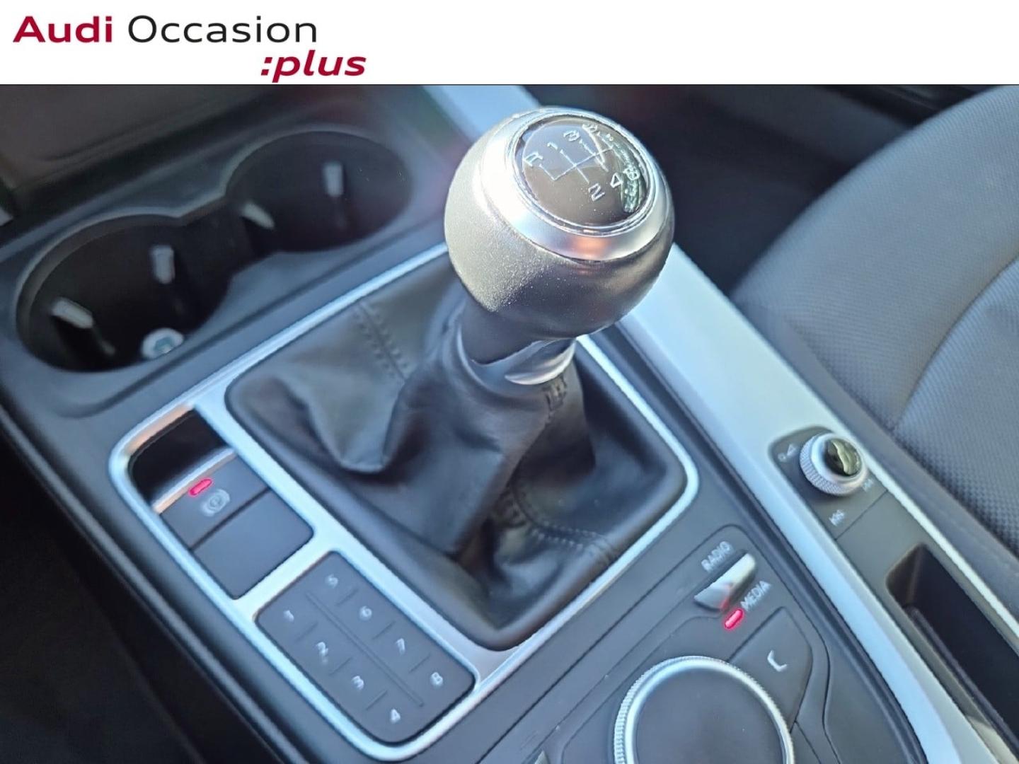 Voitures occasions Audi A4 Base Saint-Thibault-des-Vignes