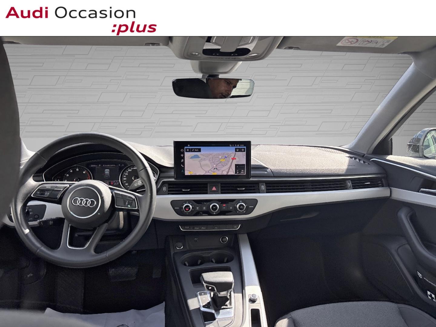 Voitures occasions Audi A4 Avant Business line Saint-Thibault-des-Vignes