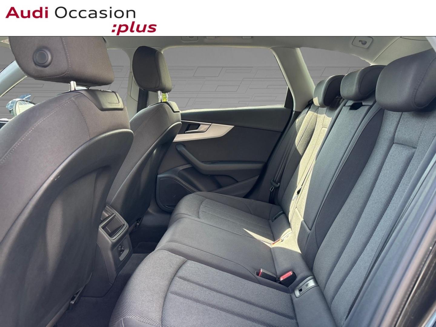Voitures occasions Audi A4 Avant Business line Saint-Thibault-des-Vignes