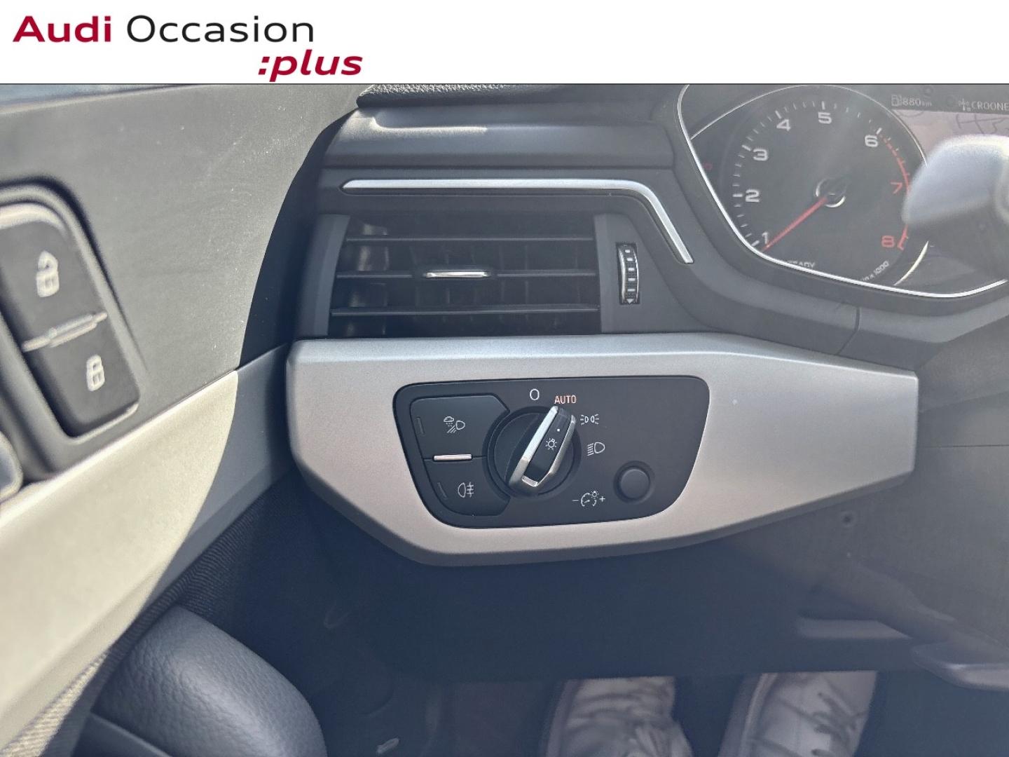 Voitures occasions Audi A4 Avant Business line Saint-Thibault-des-Vignes