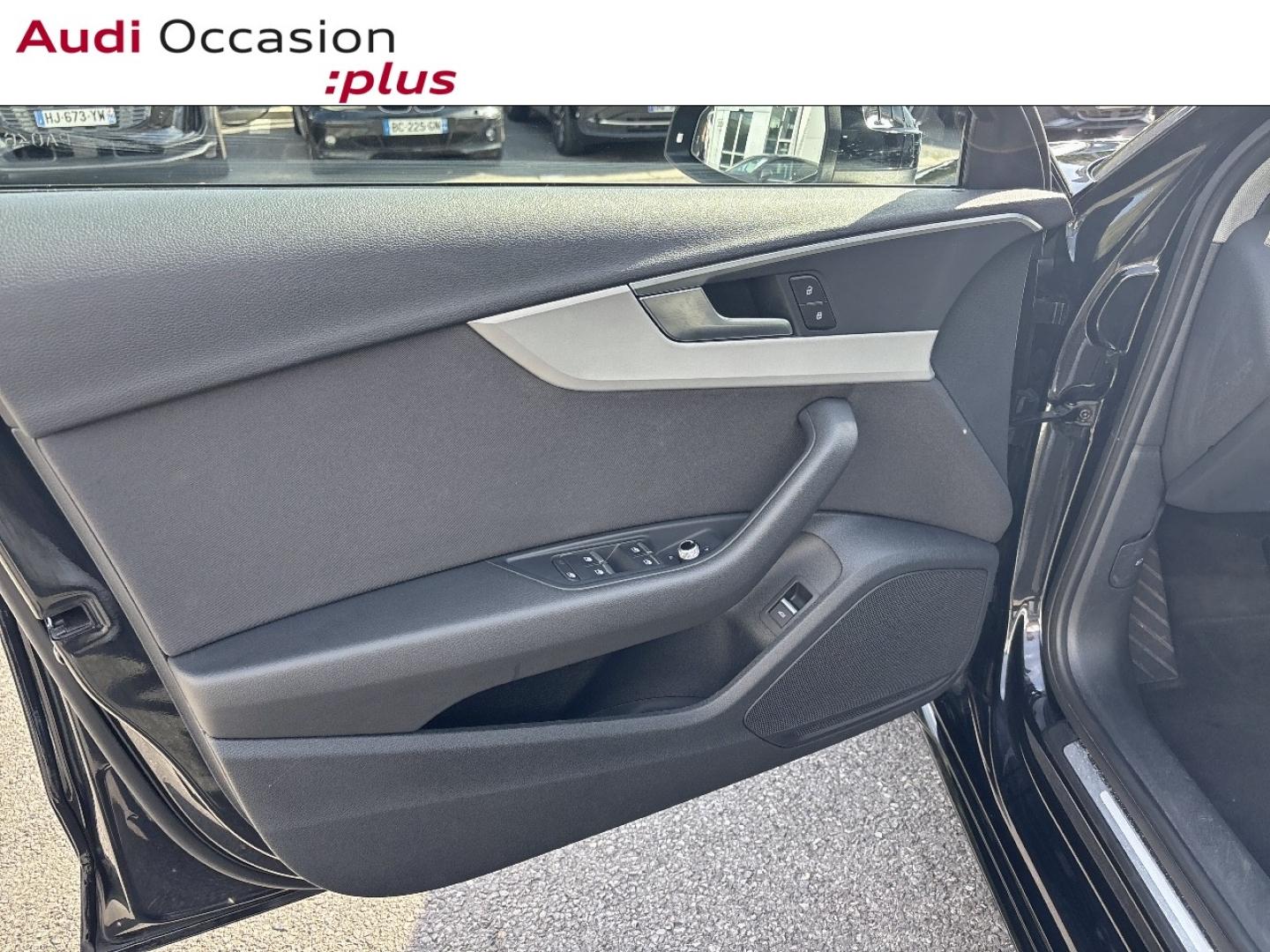 Voitures occasions Audi A4 Avant Business line Saint-Thibault-des-Vignes