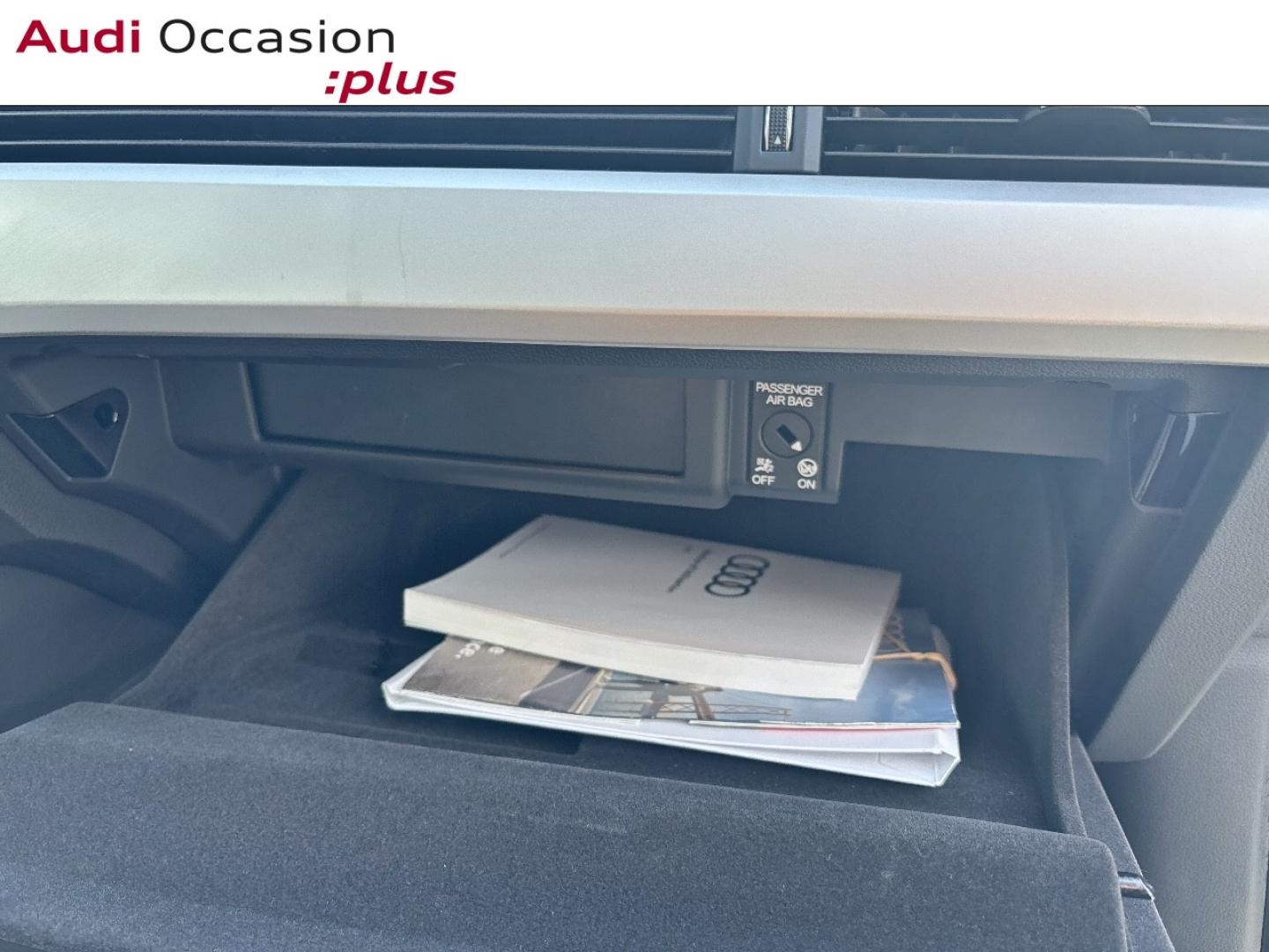 Voitures occasions Audi A4 Avant Business line Saint-Thibault-des-Vignes