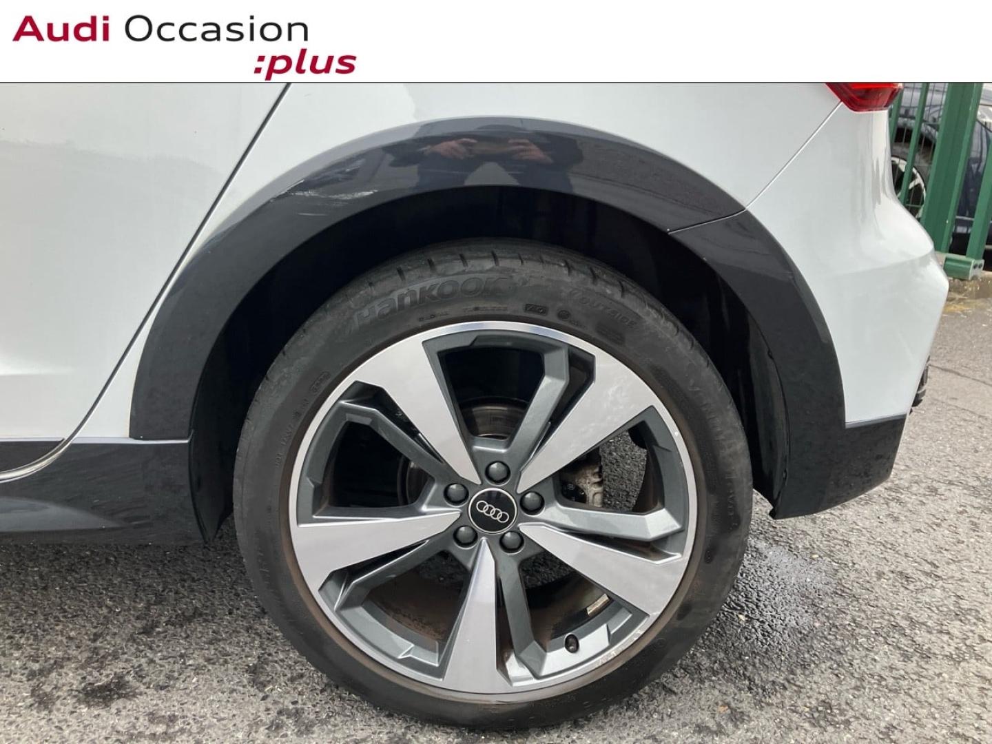 Voitures occasions Audi A1 allstreet Design luxe Saint-Thibault-des-Vignes