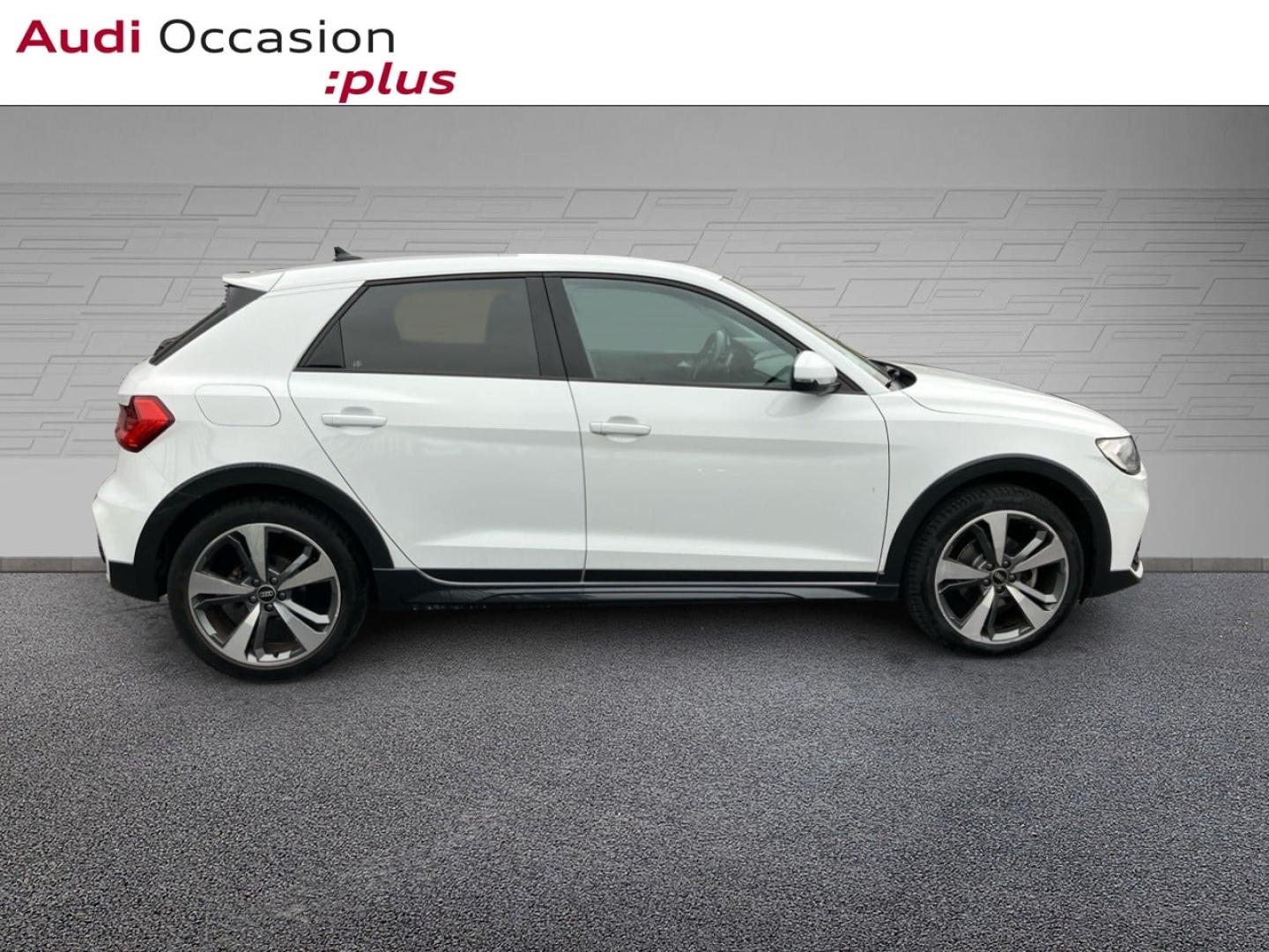 Voitures occasions Audi A1 allstreet Design luxe Saint-Thibault-des-Vignes