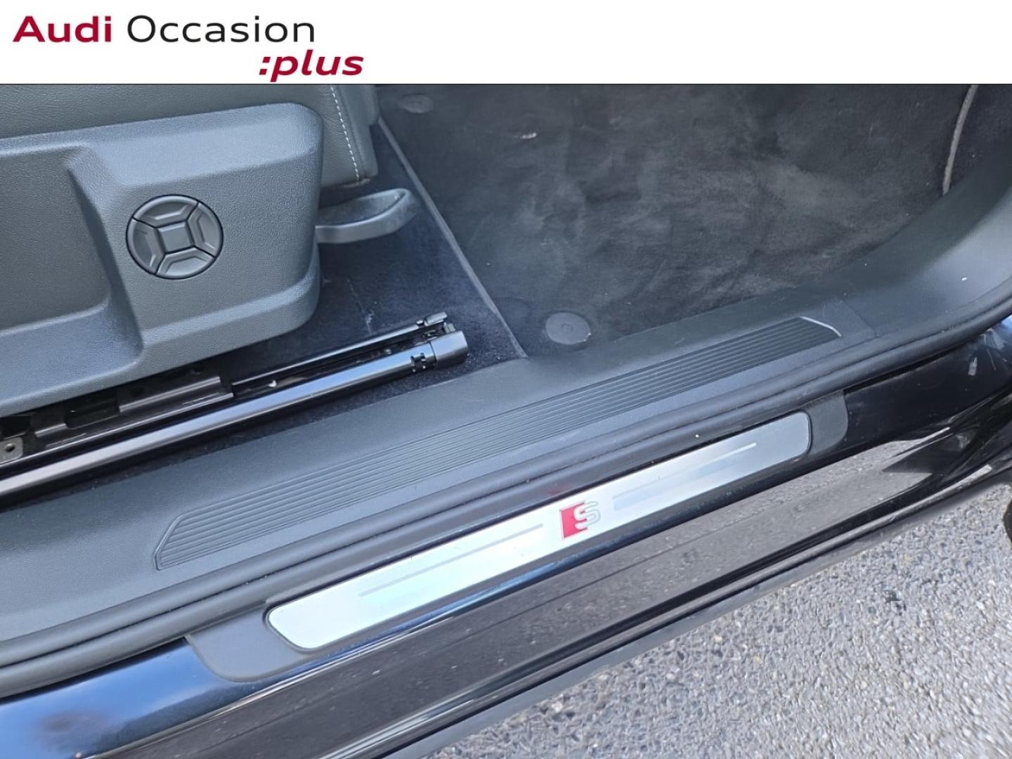 Voitures occasions Audi Q4 Sportback e-tron S line Saint-Thibault-des-Vignes