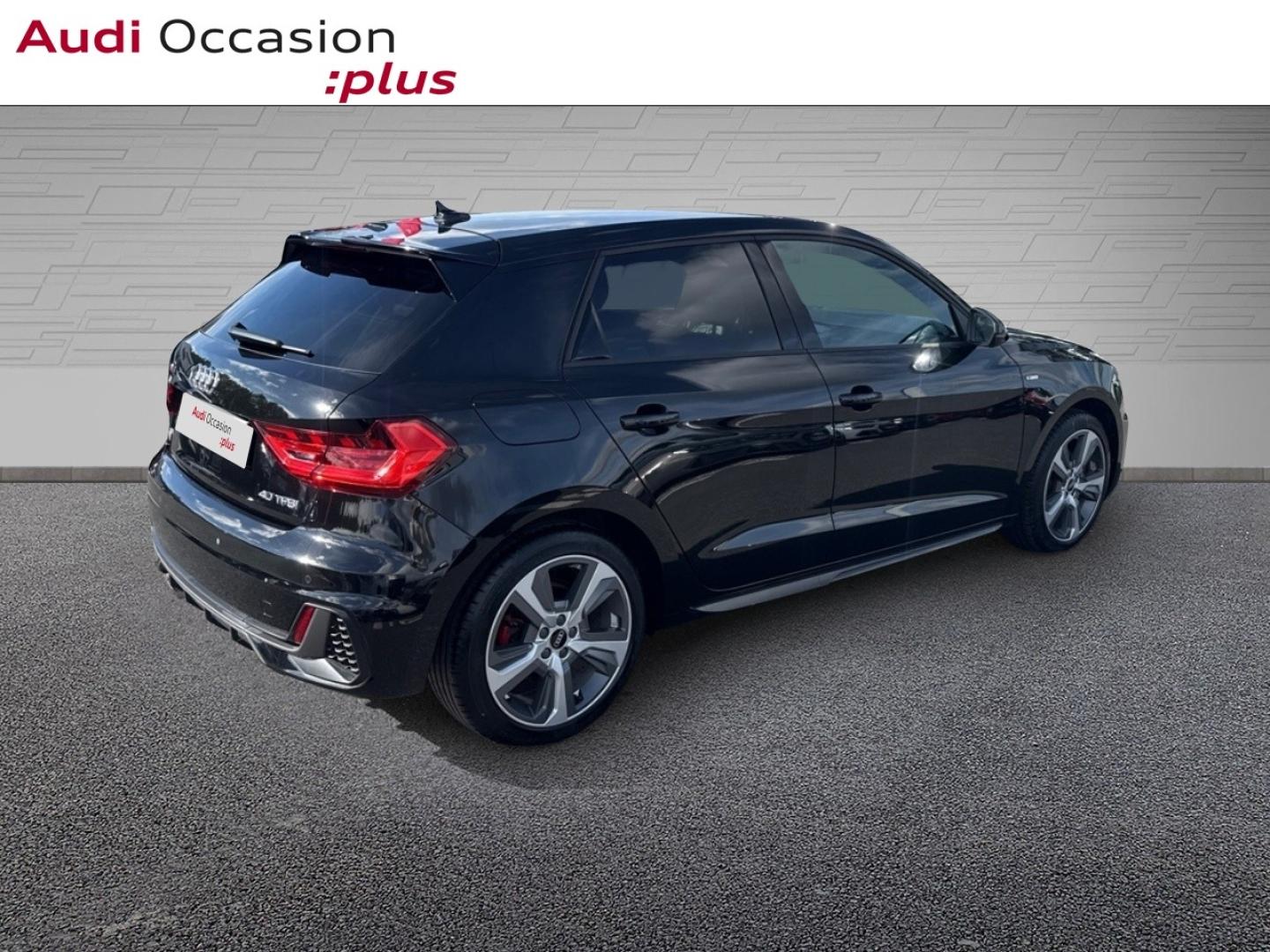 Voitures occasions Audi A1 Sportback S line Saint-Thibault-des-Vignes