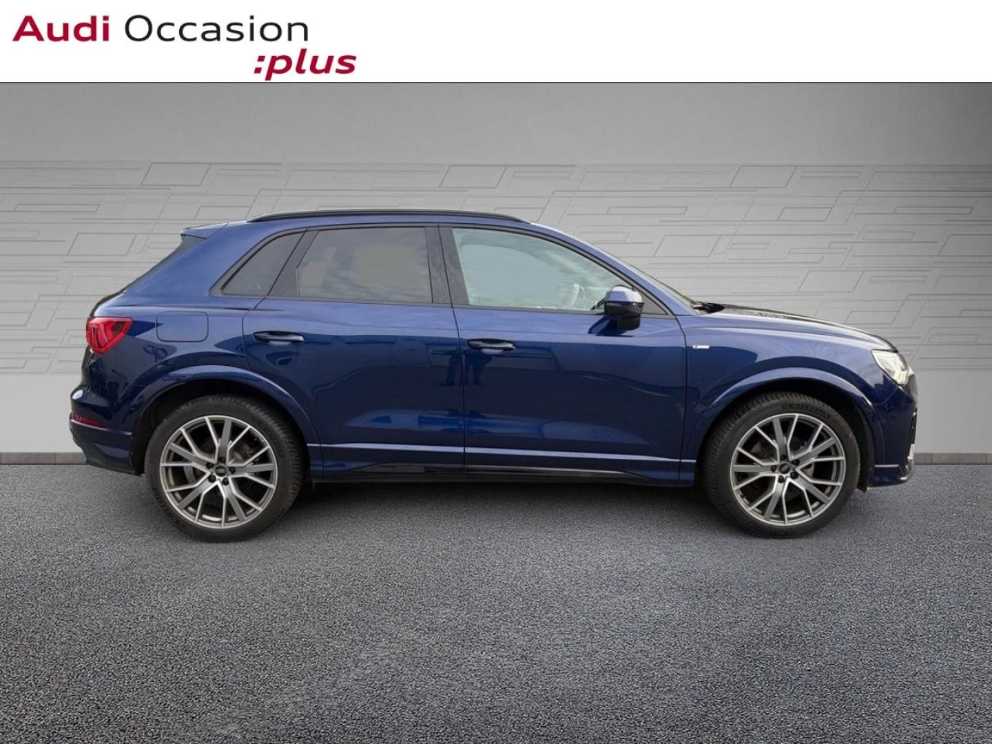 Voitures occasions Audi Q3 S line Saint-Thibault-des-Vignes