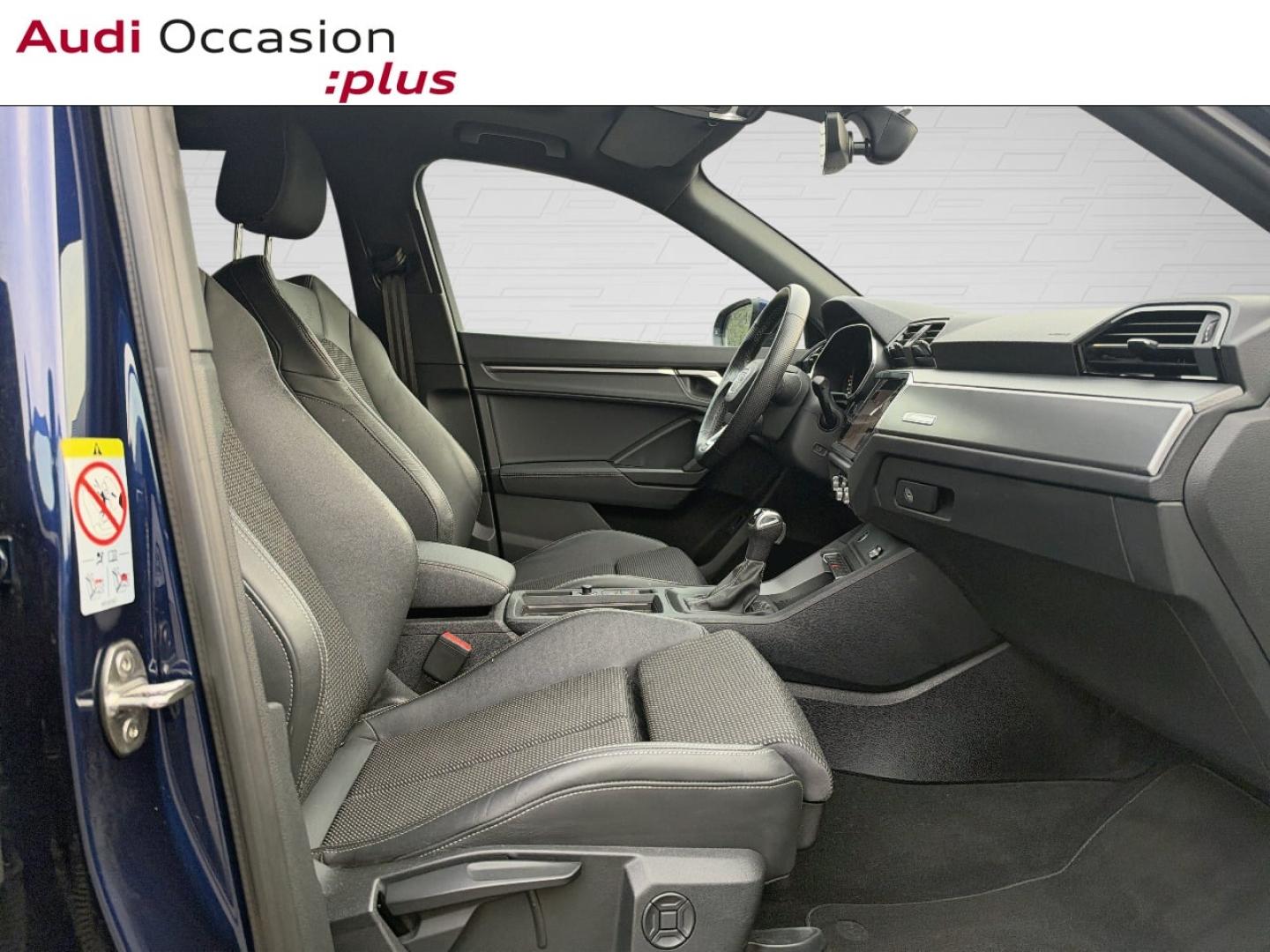 Voitures occasions Audi Q3 S line Saint-Thibault-des-Vignes