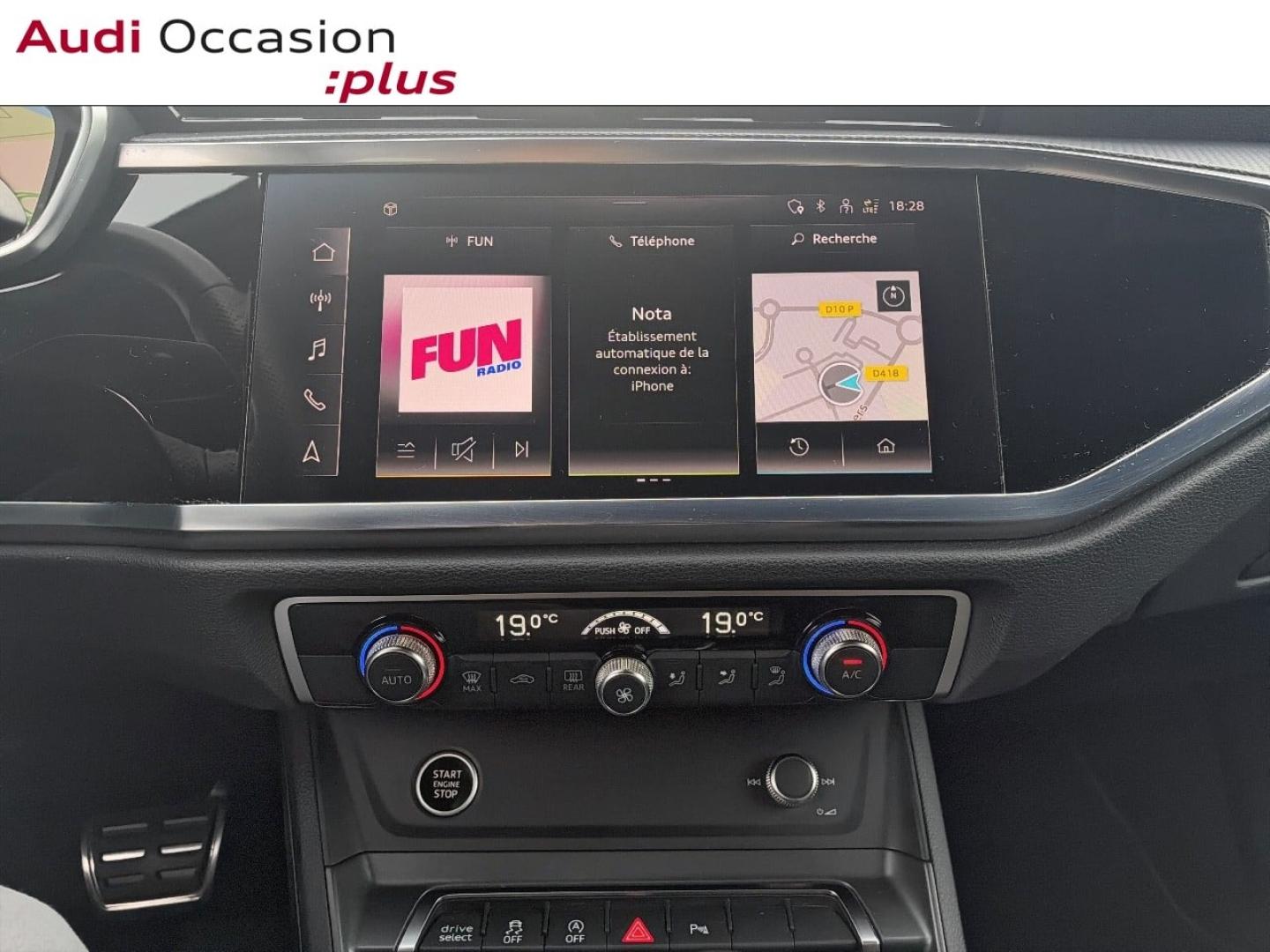 Voitures occasions Audi Q3 S line Saint-Thibault-des-Vignes