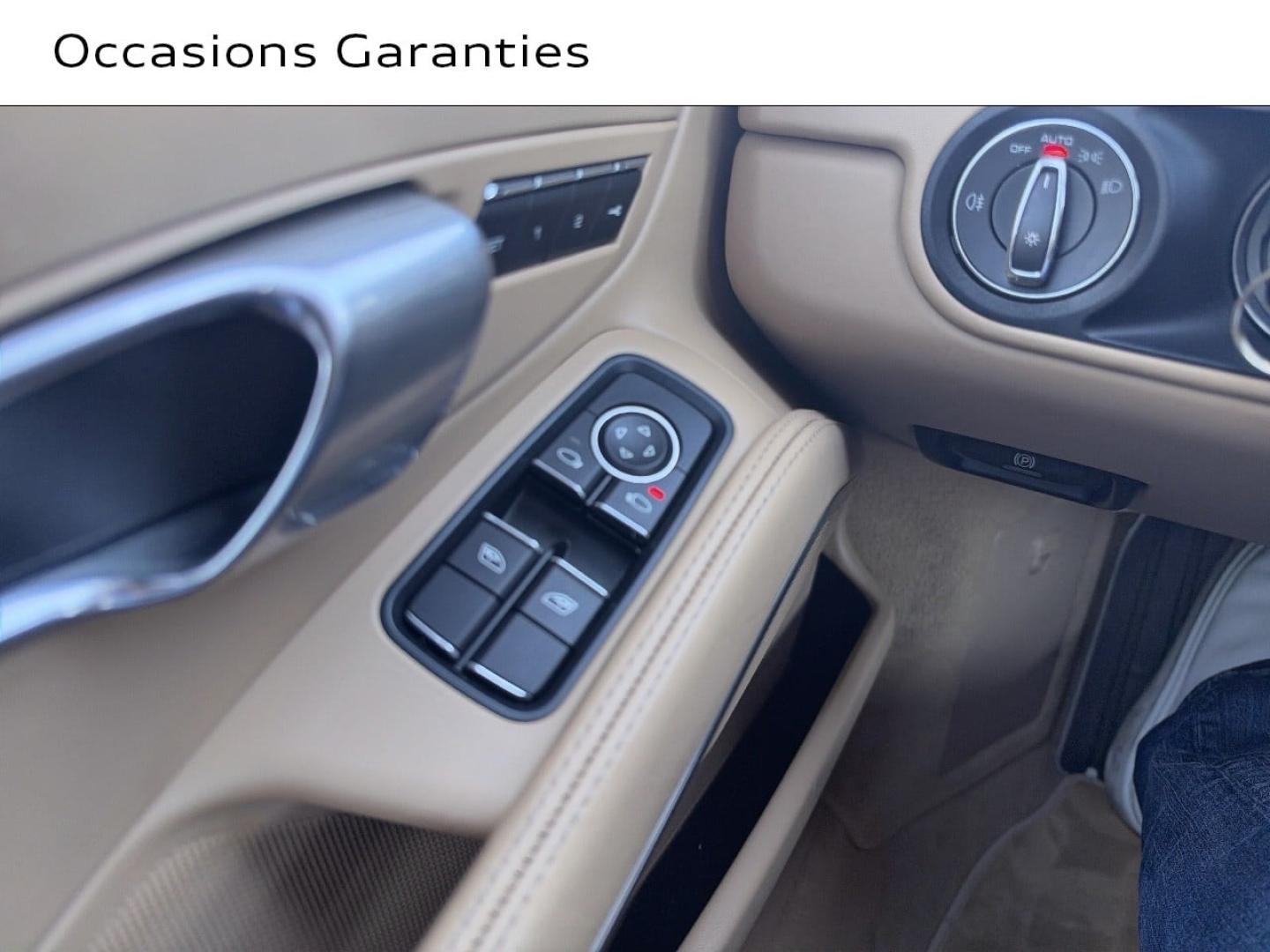 Voitures occasions PORSCHE 911 Targa Targa 4 Saint-Thibault-des-Vignes