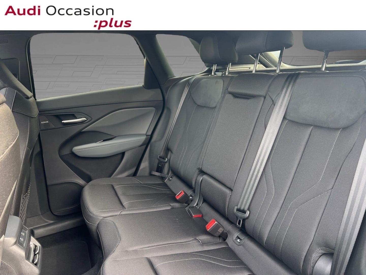 Voitures occasions Audi Q3 S line Saint-Thibault-des-Vignes