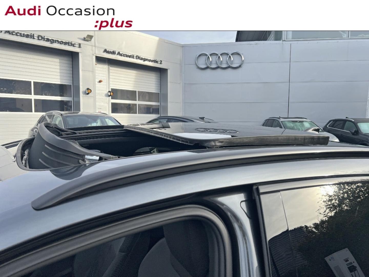 Voitures occasions Audi Q3 S line Saint-Thibault-des-Vignes