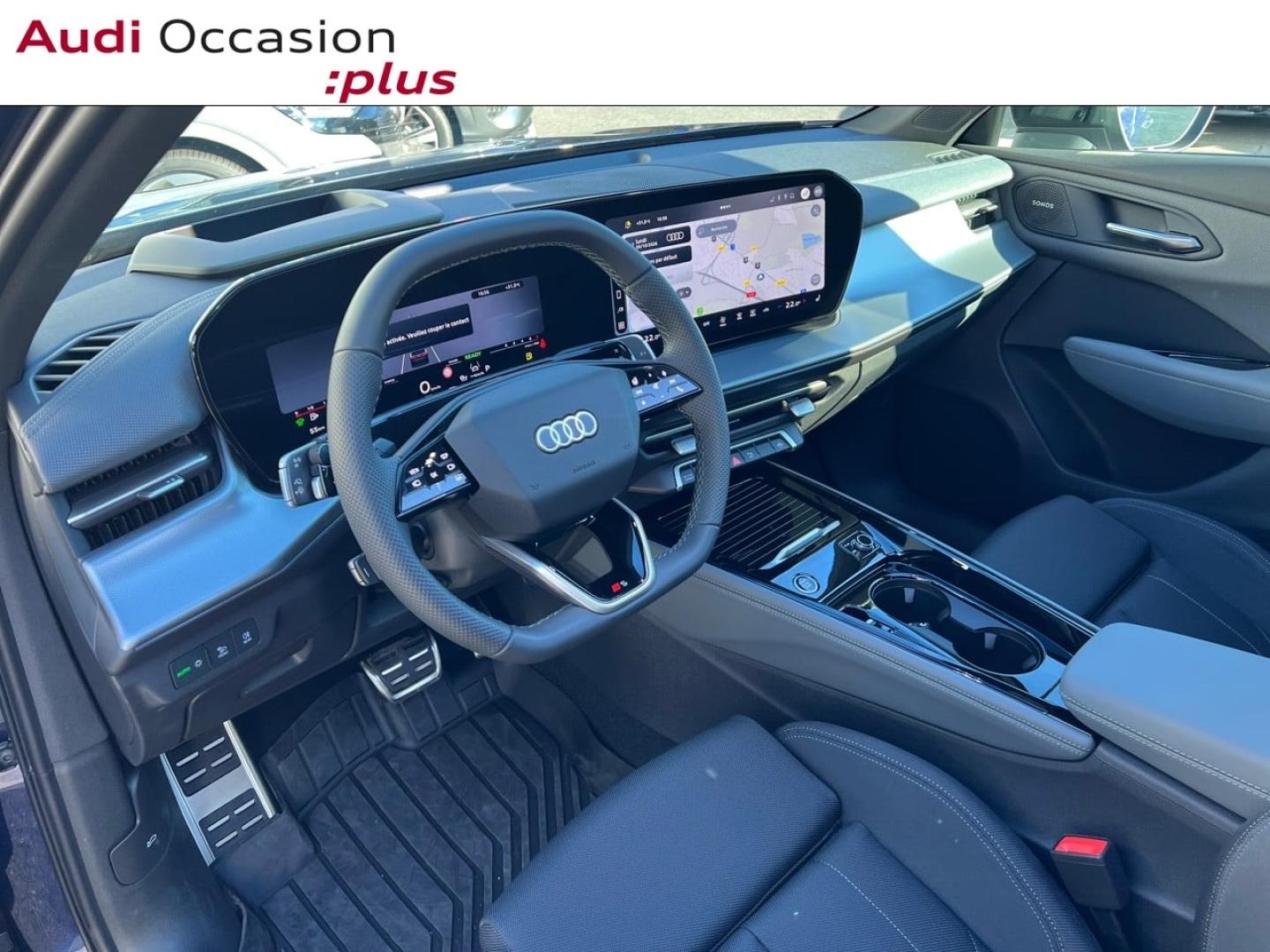 Voitures occasions Audi Q3 S line Saint-Thibault-des-Vignes