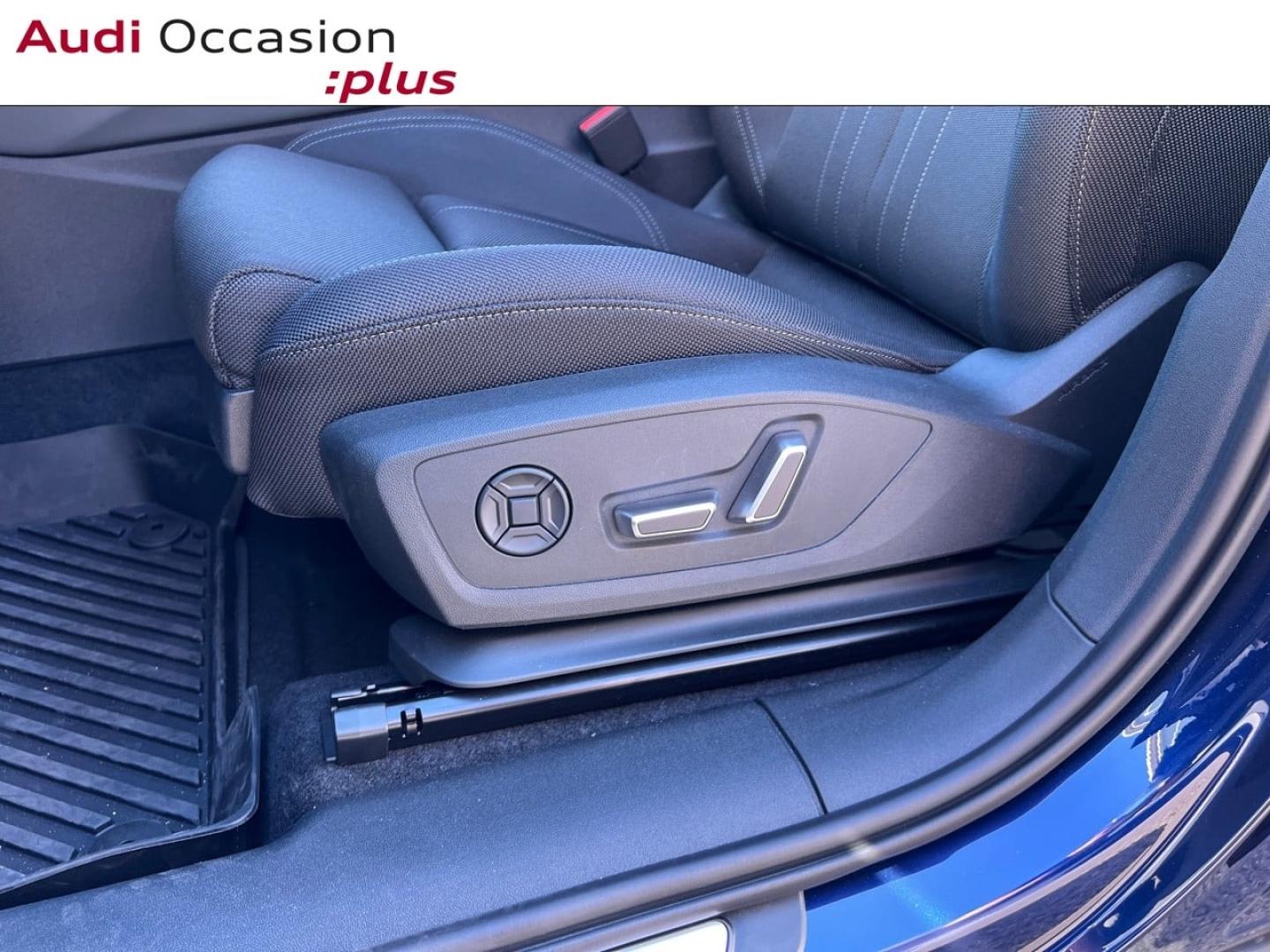 Voitures occasions Audi Q3 S line Saint-Thibault-des-Vignes