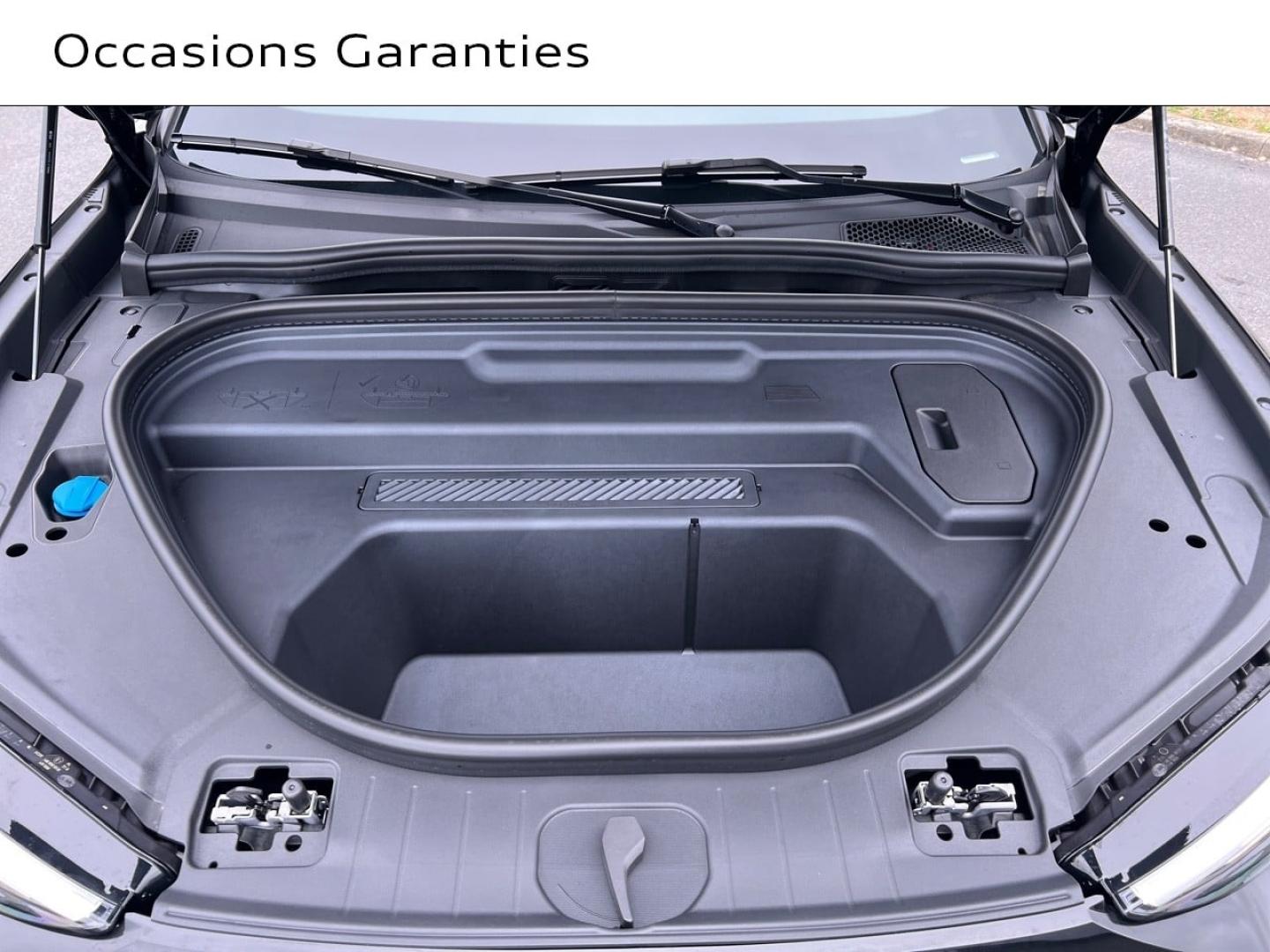 Voitures occasions Audi Q6 e-tron S line Saint-Thibault-des-Vignes