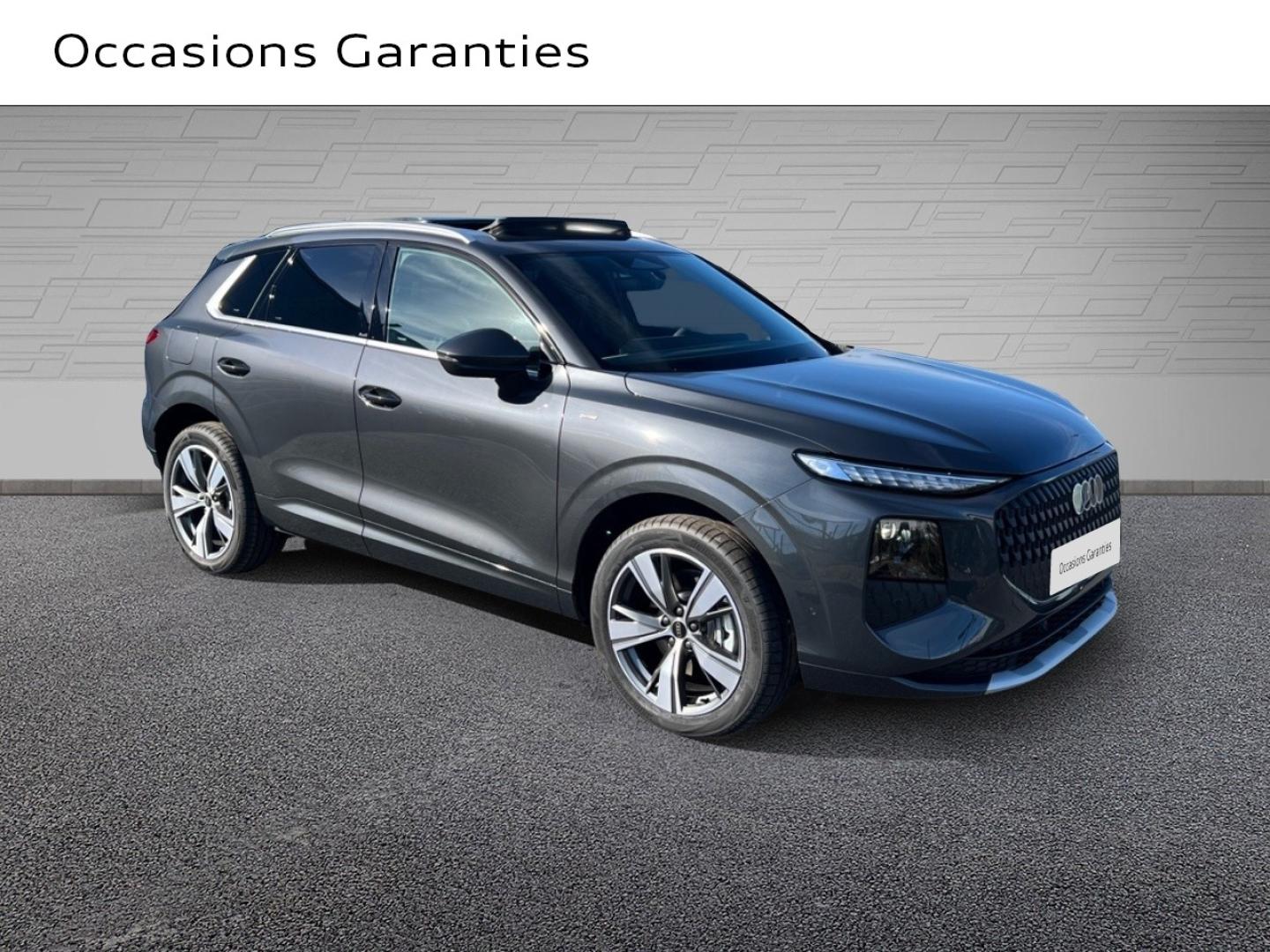 Voitures occasions Audi Q3 Advanced Saint-Thibault-des-Vignes