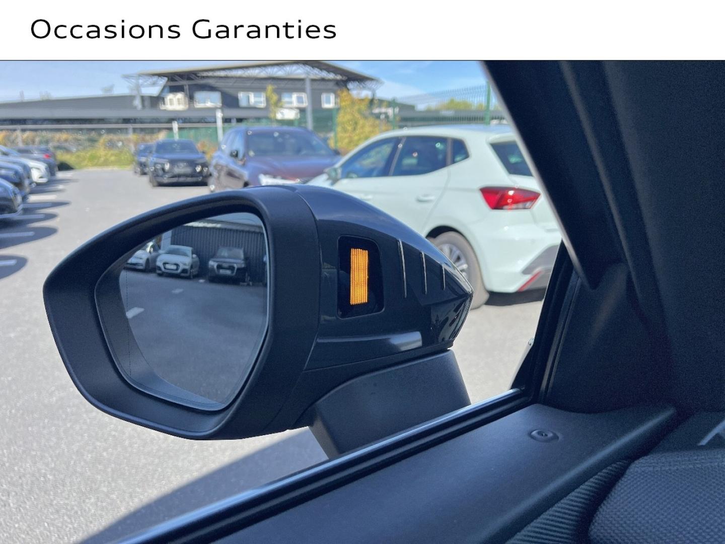 Voitures occasions Audi Q3 Advanced Saint-Thibault-des-Vignes