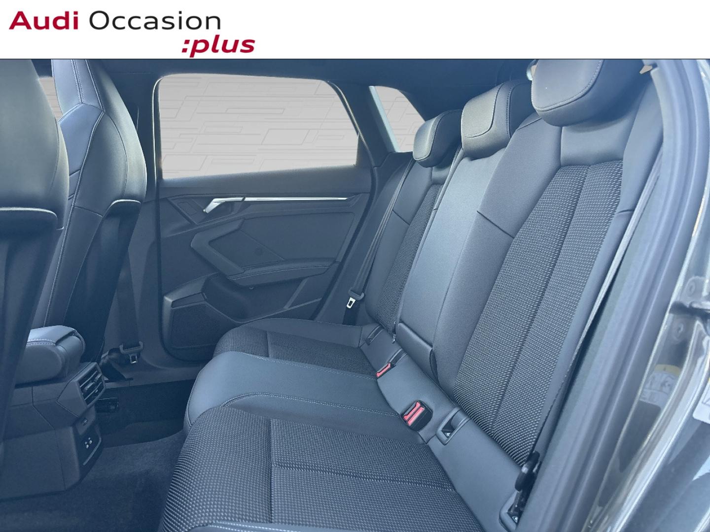 Voitures occasions Audi A3 Sportback S line Saint-Thibault-des-Vignes
