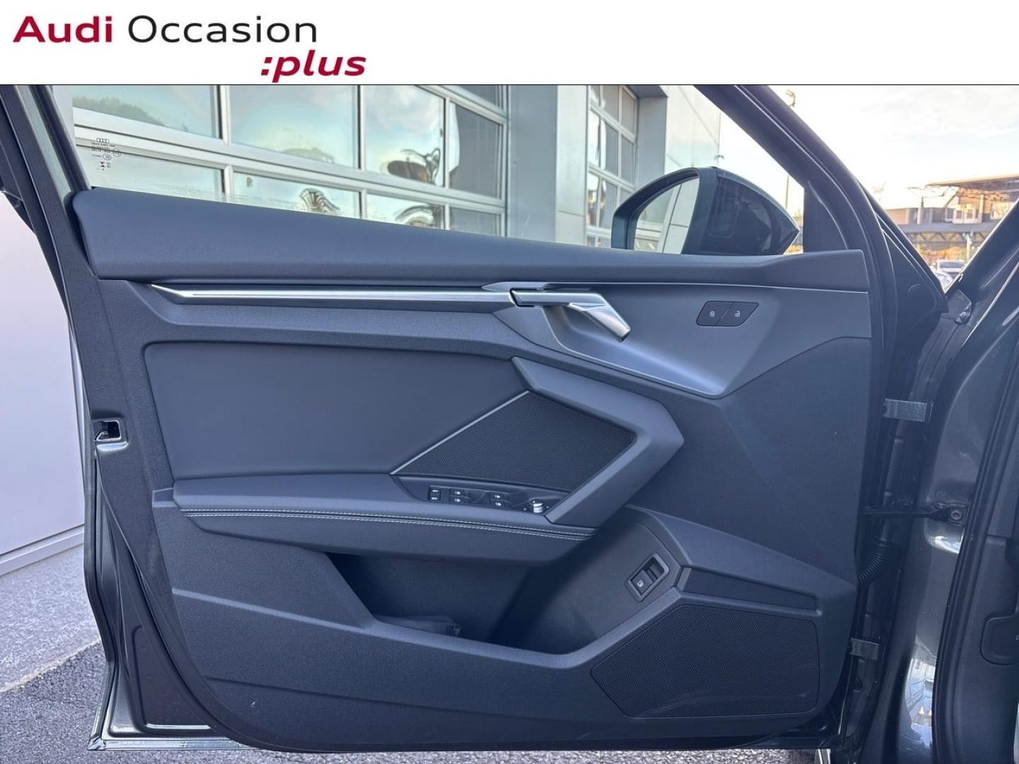 Voitures occasions Audi A3 Sportback S line Saint-Thibault-des-Vignes