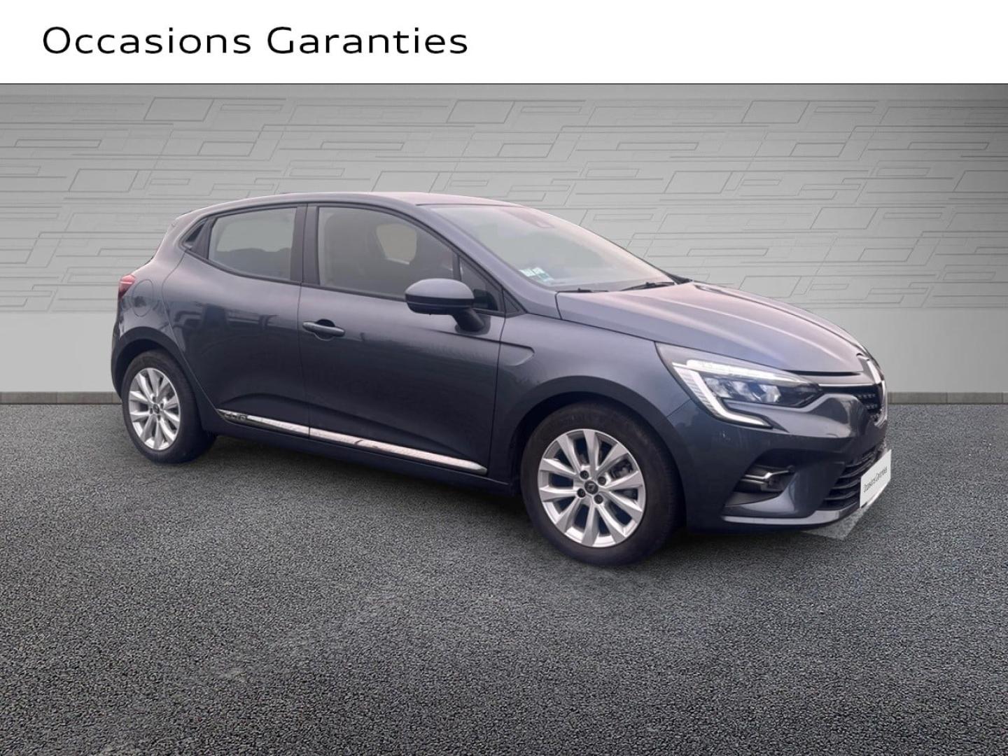 Voitures occasions RENAULT CLIO Zen Saint-Thibault-des-Vignes