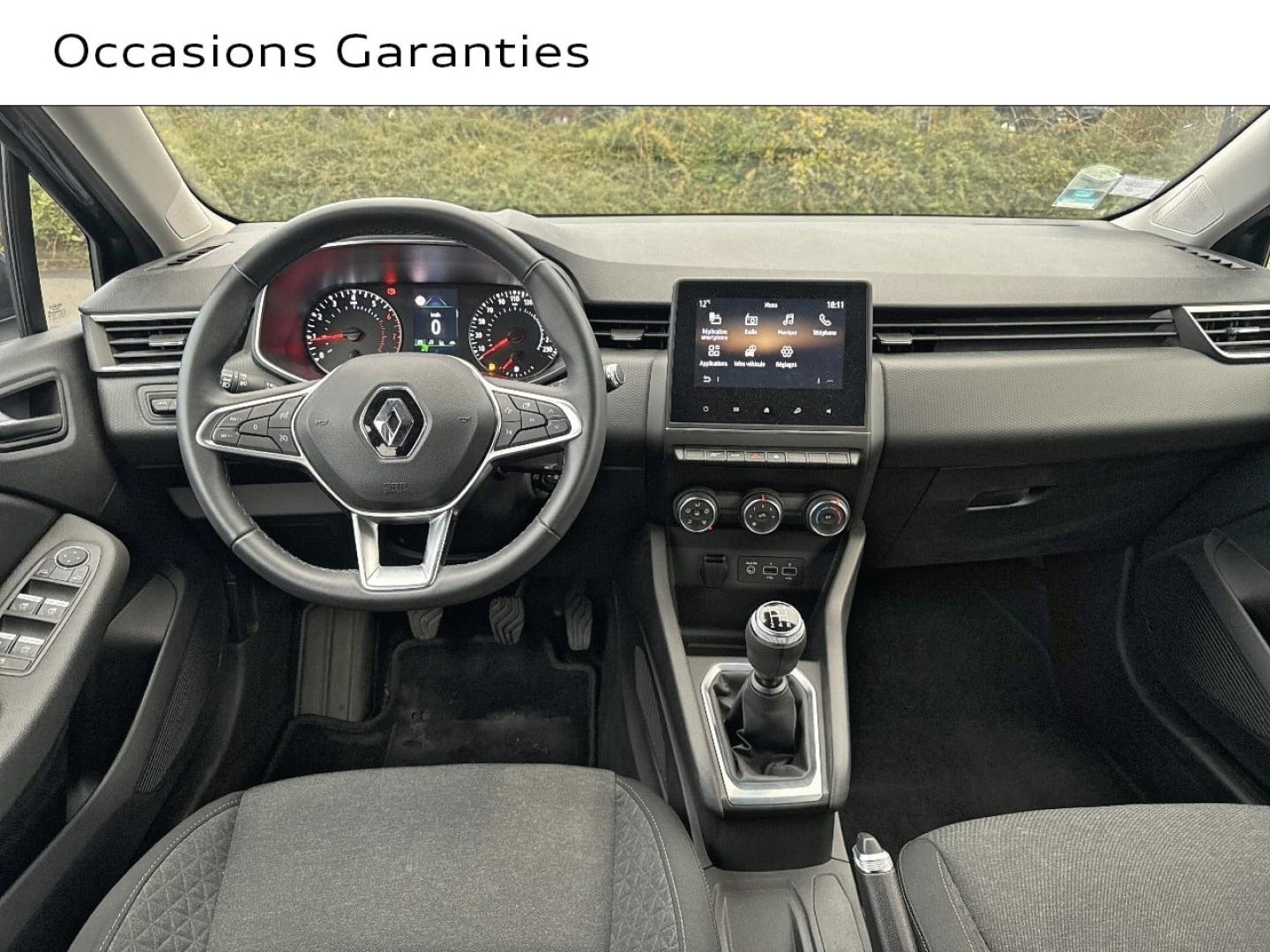 Voitures occasions RENAULT CLIO Zen Saint-Thibault-des-Vignes