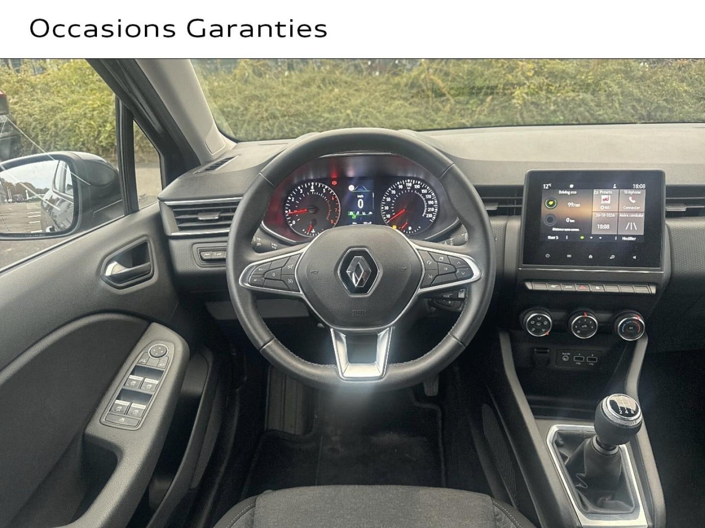 Voitures occasions RENAULT CLIO Zen Saint-Thibault-des-Vignes
