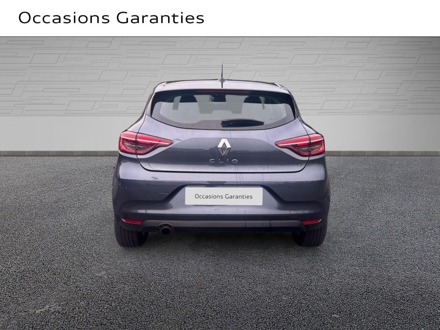 Voitures occasions RENAULT CLIO Zen Saint-Thibault-des-Vignes