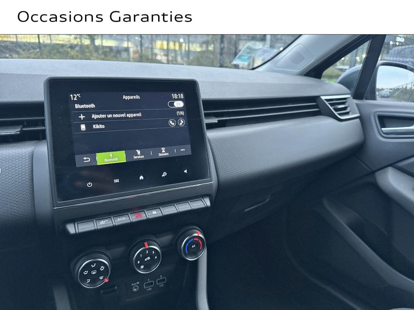 Voitures occasions RENAULT CLIO Zen Saint-Thibault-des-Vignes
