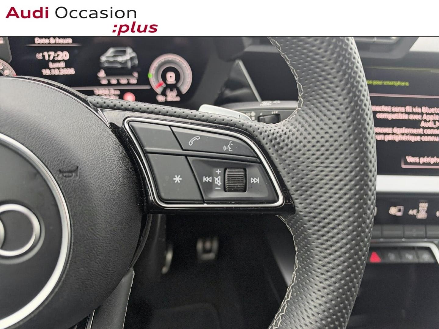 Voitures occasions Audi A3 Berline S line Saint-Thibault-des-Vignes