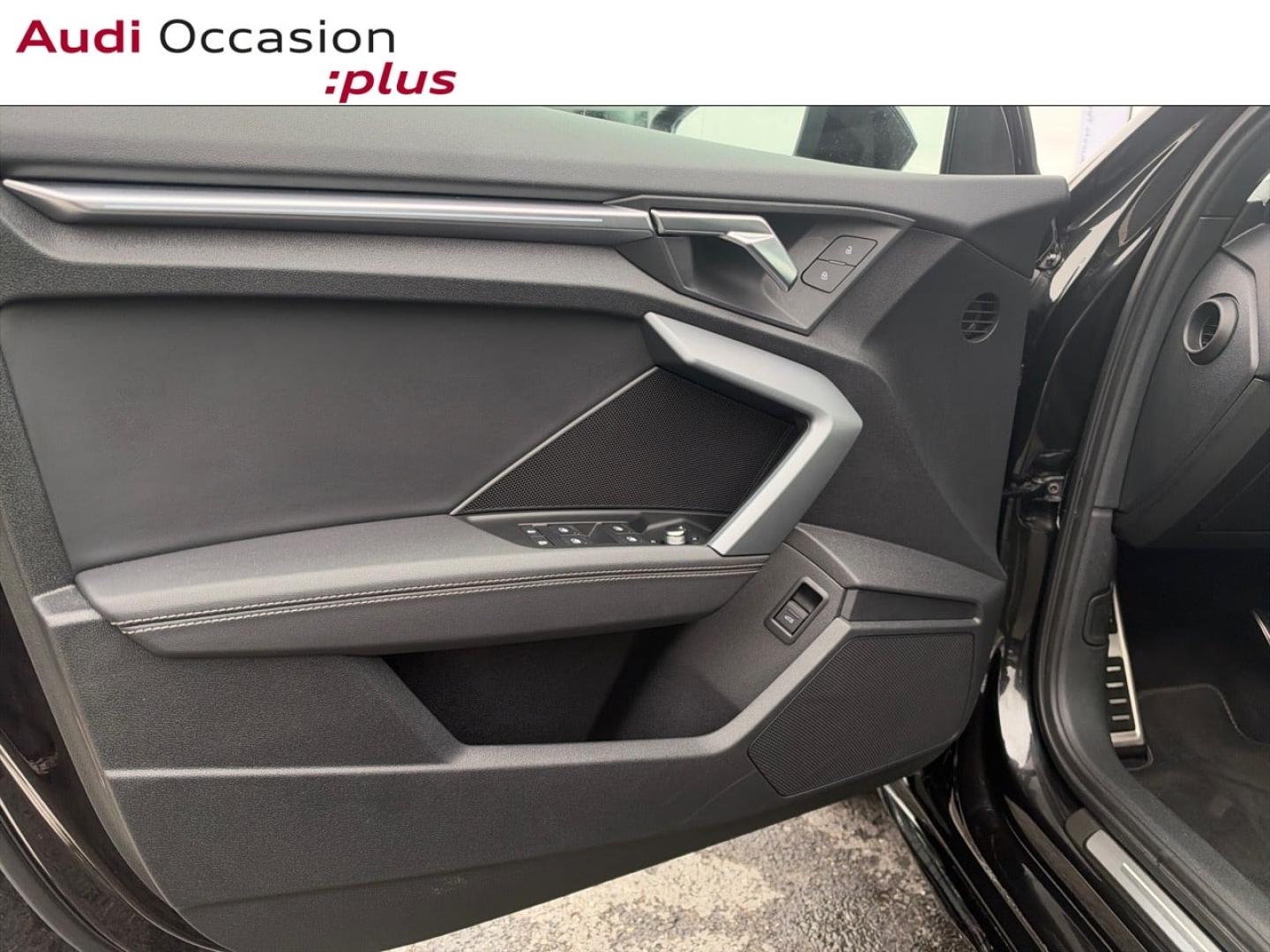 Voitures occasions Audi A3 Berline S line Saint-Thibault-des-Vignes